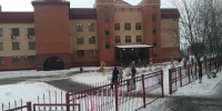 Уборка снега с прилегающей территории МБОУ Развилковская СОШ. 